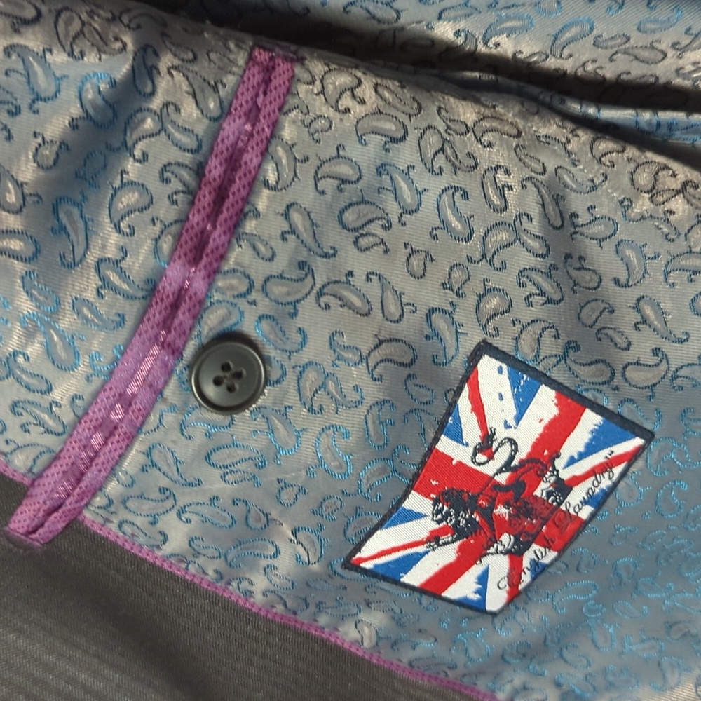 Men's English Laundry Suit - Picture 4 of 9